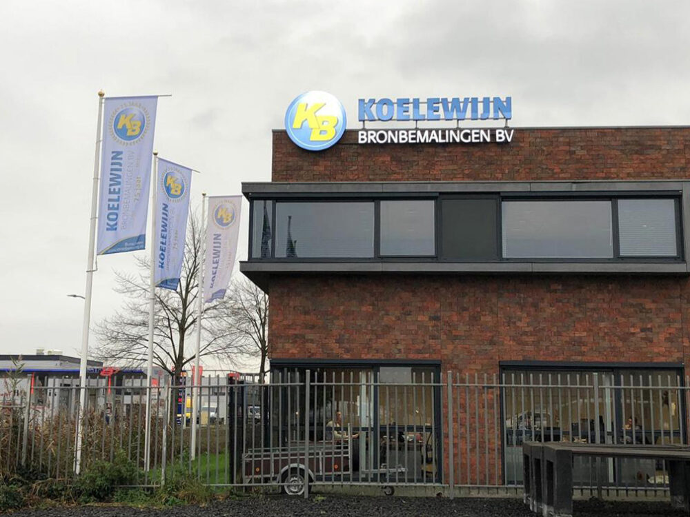 Gevelreclame Koelewijn